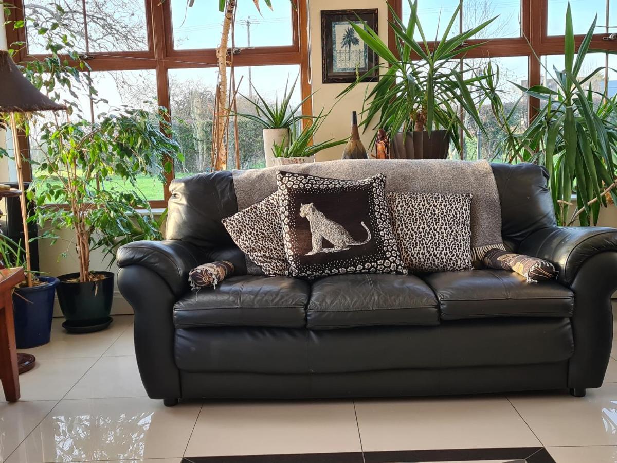Knockalla Luxury Property With Hot Tub Suitable For Families Portadown Ngoại thất bức ảnh